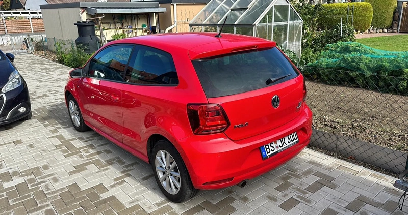 Volkswagen Polo cena 23999 przebieg: 100000, rok produkcji 2016 z Góra małe 172